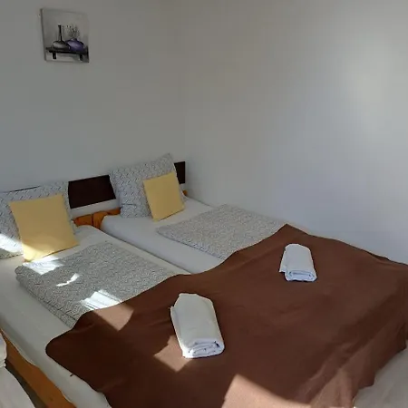 Holiday25 Wellness Apartament Siófok